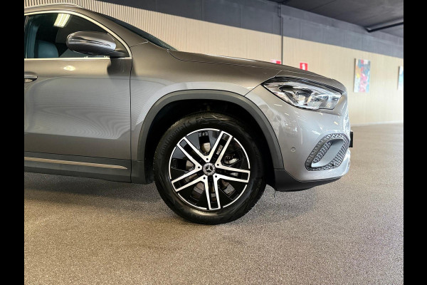 Mercedes-Benz GLA 200 Progressive-CAMERA-APPLE CARPLAY-ECC-STOELCOMFORT-COMPLEET