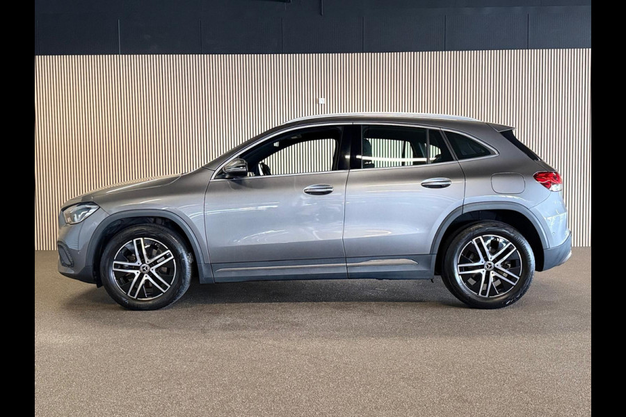 Mercedes-Benz GLA 200 Progressive-CAMERA-APPLE CARPLAY-ECC-STOELCOMFORT-COMPLEET