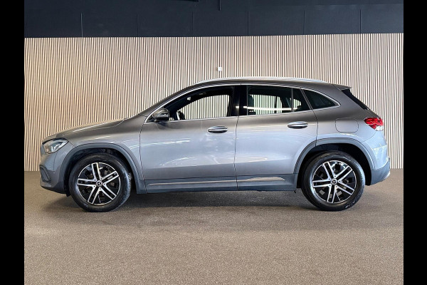 Mercedes-Benz GLA 200 Progressive-CAMERA-APPLE CARPLAY-ECC-STOELCOMFORT-COMPLEET