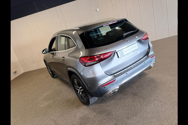 Mercedes-Benz GLA 200 Progressive-CAMERA-APPLE CARPLAY-ECC-STOELCOMFORT-COMPLEET