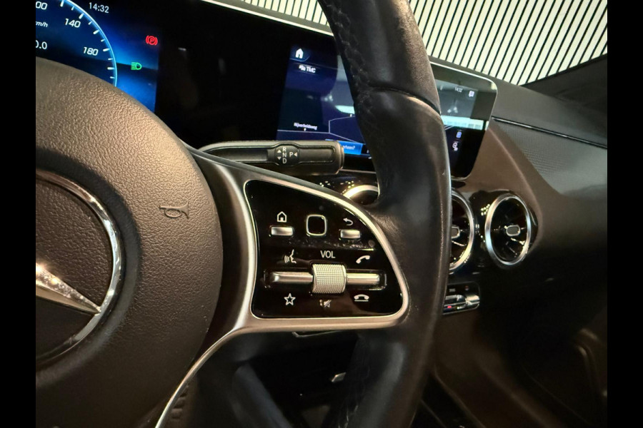 Mercedes-Benz GLA 200 Progressive-CAMERA-APPLE CARPLAY-ECC-STOELCOMFORT-COMPLEET