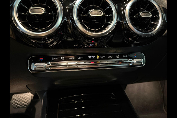 Mercedes-Benz GLA 200 Progressive-CAMERA-APPLE CARPLAY-ECC-STOELCOMFORT-COMPLEET