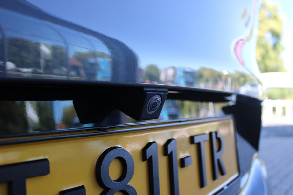 Alfa Romeo Tonale PHEV 280PK VELOCE | NIEUWE AUTO! | PANORAMISCH SCHUIF/KANTEL DAK | WINTERPACK: STOEL/STUUR VERWARMING | TECHNOLOGY PACK: PARKEERWAARSCHUWING VOOR EN ACHTER/360° CAMERA/AUTOMATISCH INPARKEREN/ AUTONOMOUS DRIVING LEVEL 2: ADAPTIVE CRUISE CONTROL/LANE CENTERING ASSIST/TRAFFIC JAM ASSIST DODEHOEK DETECTIE AUTOMATISCH DIMMENDE BUITENSPIEGELS | DRAADLOZE TELEFOONLADER | FULL LED MATRIX KOPLAMPEN | DUAL STAGE VALVE: ACTIEVE DEMPING | KEYLESS ENTRY/START | 19" LICHTMETALEN VELGEN | ROODGESPOTEN BREMBO REMKLAUWEN | NAVIGATIE | DRAADLOZE APPLE CARPLAY/ANDROID AUTO | ELEKTRISCH B