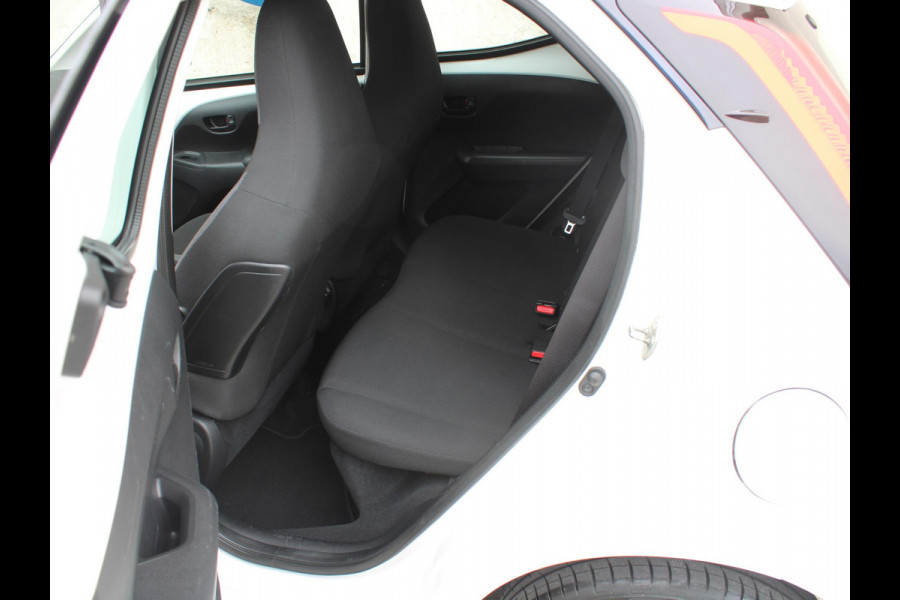 Toyota Aygo 1.0 VVT-i x-fun | 12 MAANDEN GARANTIE |