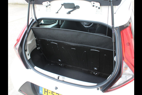 Toyota Aygo 1.0 VVT-i x-fun | 12 MAANDEN GARANTIE |