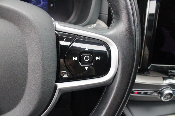 Volvo XC60 2.0 T6 340PK PHEV AWD INSCRIPTION EXCLUSIVE | PANORAMA SCHUIF/KANTEL DAK | LEDEREN BEKLEDING "MORITZ" MET COMFORT STOELEN | HARMAN KARDON AUDIO SYSTEEM | ELEKTRISCH WEGKLAPBARE TREKHAAK | ACHTERUITRIJ CAMERA | PARKEERSENSOREN VOOR + ACHTER | 19" "5-MULTISPAAKS BLACK DIAMONT CUT INSCRIPTION | NAVIGATIESYSTEEM OP BASIS VAN GOOGLE MAPS | APPLE CARPLAY/ANDROID AUTO | KEYLESS ENTRY/START | STANDVERWARMING | ELEKTRISCH BEDIENBARE ACHTERKLEP | INTELLSAFE ASSIST (O.A. ADAPTIVE CRUISE CONTROL MET PILOT ASSIST) | ELEKTRISCH VERSTELBARE BESTUURDERSSTOEL MET GEHEUGENFUNCTIE EN ZIT