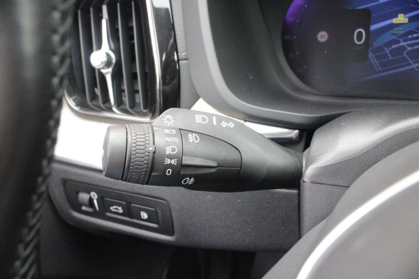 Volvo XC60 2.0 T6 340PK PHEV AWD INSCRIPTION EXCLUSIVE | PANORAMA SCHUIF/KANTEL DAK | LEDEREN BEKLEDING "MORITZ" MET COMFORT STOELEN | HARMAN KARDON AUDIO SYSTEEM | ELEKTRISCH WEGKLAPBARE TREKHAAK | ACHTERUITRIJ CAMERA | PARKEERSENSOREN VOOR + ACHTER | 19" "5-MULTISPAAKS BLACK DIAMONT CUT INSCRIPTION | NAVIGATIESYSTEEM OP BASIS VAN GOOGLE MAPS | APPLE CARPLAY/ANDROID AUTO | KEYLESS ENTRY/START | STANDVERWARMING | ELEKTRISCH BEDIENBARE ACHTERKLEP | INTELLSAFE ASSIST (O.A. ADAPTIVE CRUISE CONTROL MET PILOT ASSIST) | ELEKTRISCH VERSTELBARE BESTUURDERSSTOEL MET GEHEUGENFUNCTIE EN ZIT