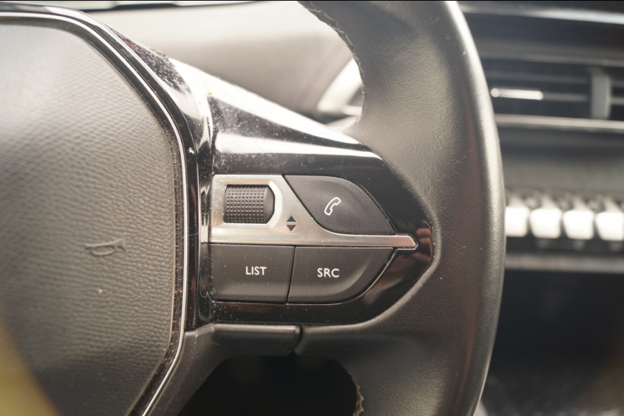 Peugeot 5008 1.2 PureTech Allure Pack Business 7-persoons -LEER-TREKHAAK-