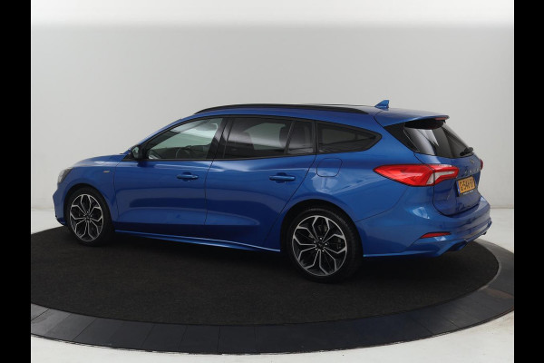 Ford Focus 1.5 EcoBoost ST Line | Stoelverwarming | Adaptive cruise | Carplay | Navigatie | Dodehoek detectie | Keyless | Full LED | Climate control | B&O Sound | Parkeerhulp | 18'' | Stuurverwarming