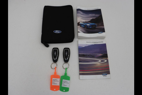 Ford Focus 1.5 EcoBoost ST Line | Stoelverwarming | Adaptive cruise | Carplay | Navigatie | Dodehoek detectie | Keyless | Full LED | Climate control | B&O Sound | Parkeerhulp | 18'' | Stuurverwarming