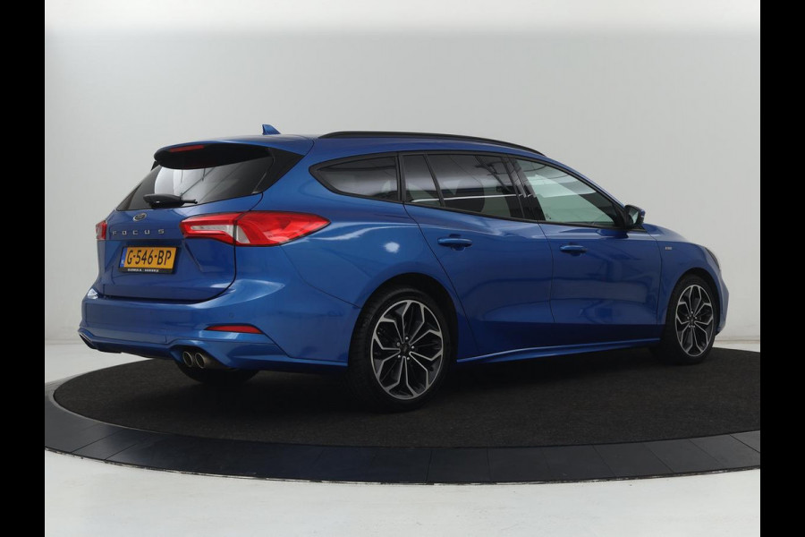 Ford Focus 1.5 EcoBoost ST Line | Stoelverwarming | Adaptive cruise | Carplay | Navigatie | Dodehoek detectie | Keyless | Full LED | Climate control | B&O Sound | Parkeerhulp | 18'' | Stuurverwarming
