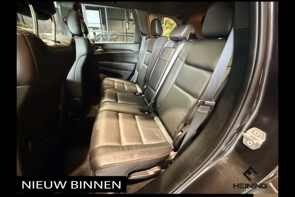 Jeep Grand Cherokee 3.6 Overland. Leer. Navi. Apple-carplay. Trekhaak. Van eerste eigenaar. BTW.
