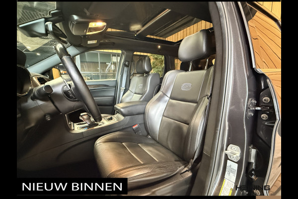 Jeep Grand Cherokee 3.6 Overland. Leer. Navi. Apple-carplay. Trekhaak. Van eerste eigenaar. BTW.