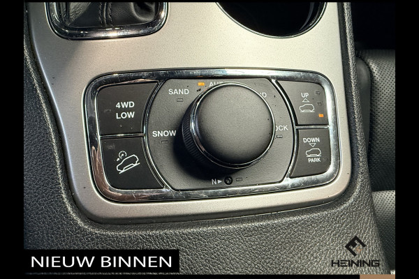 Jeep Grand Cherokee 3.6 Overland. Leer. Navi. Apple-carplay. Trekhaak. Van eerste eigenaar. BTW.