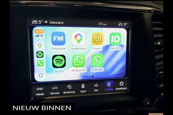 Jeep Grand Cherokee 3.6 Overland. Leer. Navi. Apple-carplay. Trekhaak. Van eerste eigenaar. BTW.
