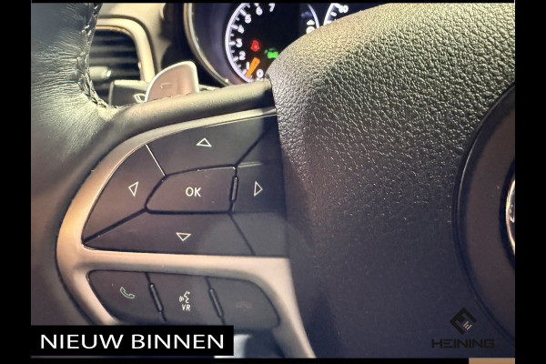 Jeep Grand Cherokee 3.6 Overland. Leer. Navi. Apple-carplay. Trekhaak. Van eerste eigenaar. BTW.