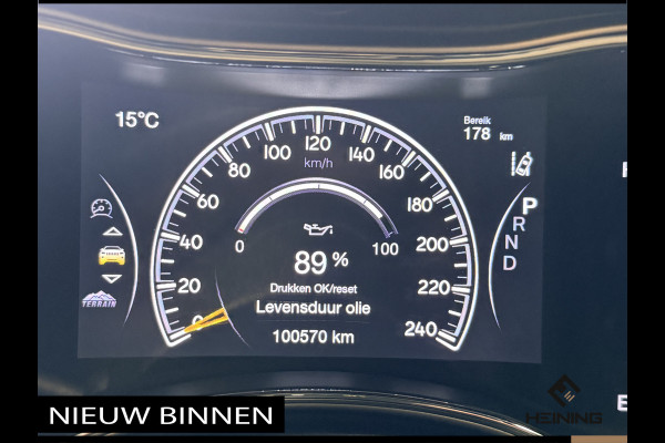 Jeep Grand Cherokee 3.6 Overland. Leer. Navi. Apple-carplay. Trekhaak. Van eerste eigenaar. BTW.