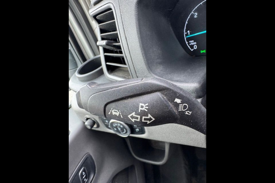 Ford Transit 350 2.0 TDCI 185pk L3 H2 Limited Airco,Cruisecontrol,Apple Carplay,Camera