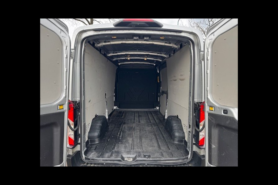 Ford Transit 350 2.0 TDCI 185pk L3 H2 Limited Airco,Cruisecontrol,Apple Carplay,Camera