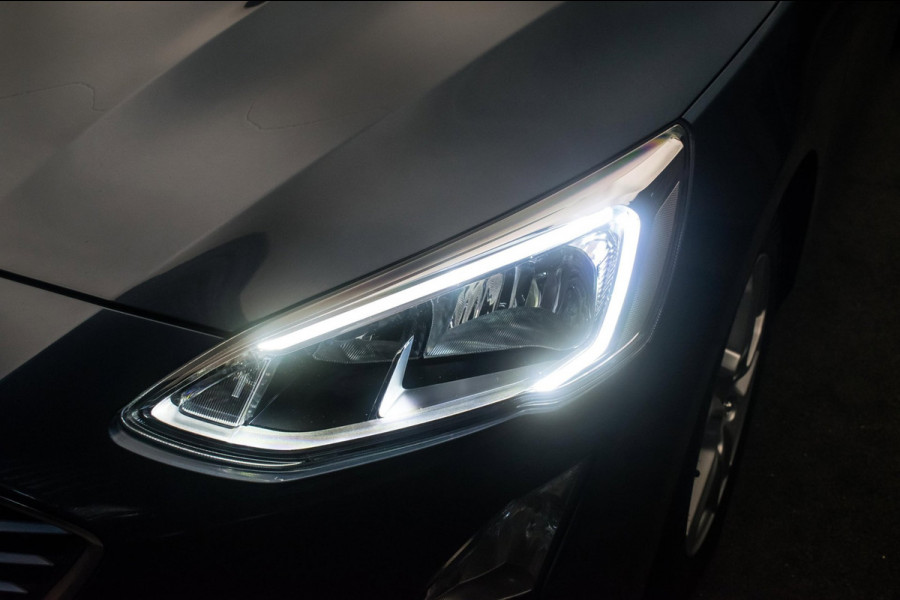 Ford FOCUS Wagon 1.0 EcoBoost Business Edition [ Carplay Keyless Rijstrooksensor Parkeersensoren Navigatie Climate Control ]