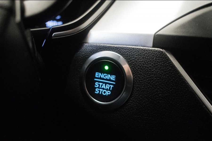 Ford FOCUS Wagon 1.0 EcoBoost Business Edition [ Carplay Keyless Rijstrooksensor Parkeersensoren Navigatie Climate Control ]