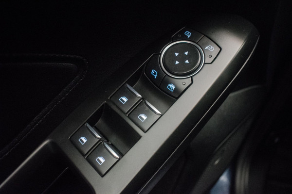 Ford FOCUS Wagon 1.0 EcoBoost Business Edition [ Carplay Keyless Rijstrooksensor Parkeersensoren Navigatie Climate Control ]