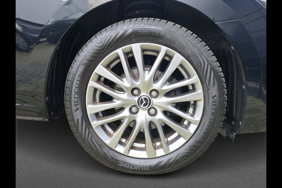 Mazda 2 1.5 Skyactiv-G Luxury | Stoel/Stuurverwarming | Headup display | Achteruitrijcamera | Cruisecontrol | Carplay/Androidauto |