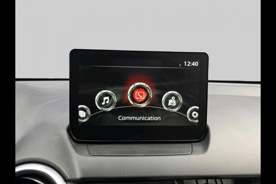 Mazda 2 1.5 Skyactiv-G Luxury | Stoel/Stuurverwarming | Headup display | Achteruitrijcamera | Cruisecontrol | Carplay/Androidauto |