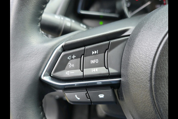 Mazda 2 1.5 Skyactiv-G Luxury | Stoel/Stuurverwarming | Headup display | Achteruitrijcamera | Cruisecontrol | Carplay/Androidauto |