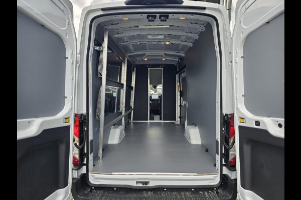 Ford E-Transit Bestelauto 350 L4 Trend 184pk Elektrisch |162 | Ford Voorraad | PRIJS o.b.v. SUBCONTRACTOR | Volledige inrichting | Side bars | Doorloopfunctie cabine | Subco |