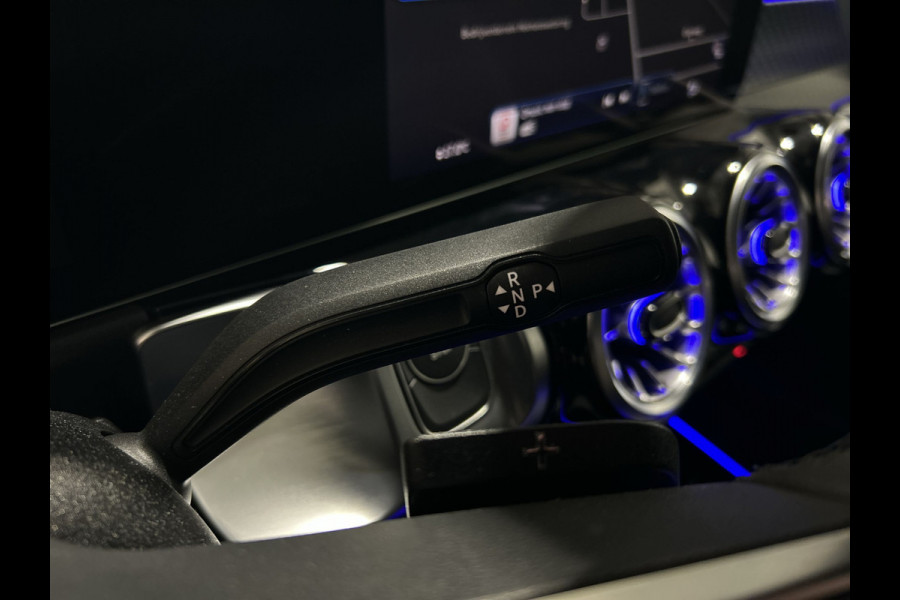 Mercedes-Benz EQB 250+ Essential Line 71 kWh Progressive, verw. voorstoelen, navigatie Soh (batterijcheck) Waarde 99,5 %