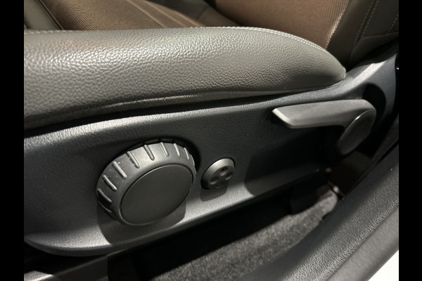 Mercedes-Benz EQA 250+ Electric Art 71 kWh Advanced plus , Pano, ACC, Premium Soh (batterijcheck) Waarde 98,3 %