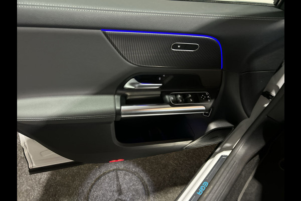 Mercedes-Benz EQA 250+ Electric Art 71 kWh Advanced plus , Pano, ACC, Premium Soh (batterijcheck) Waarde 98,3 %
