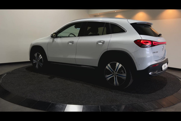 Mercedes-Benz EQA 250+ Electric Art 71 kWh Advanced plus , Pano, ACC, Premium Soh (batterijcheck) Waarde 98,3 %