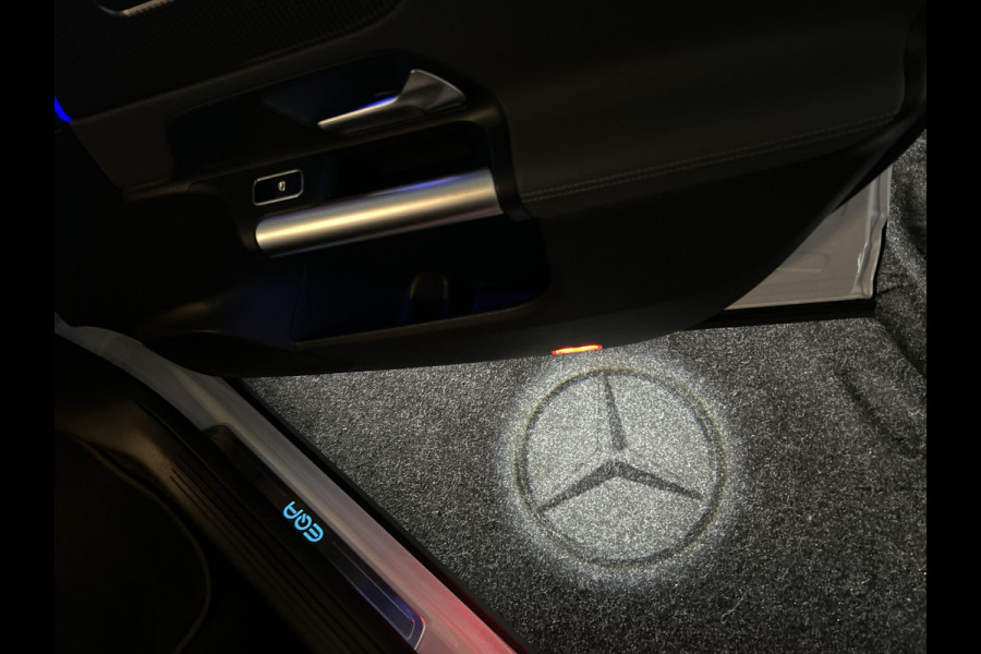 Mercedes-Benz EQA 250+ Electric Art 71 kWh Advanced plus , Pano, ACC, Premium Soh (batterijcheck) Waarde 98,3 %
