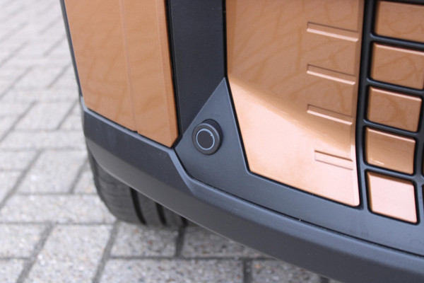 Fiat Grande Panda LA PRIMA 113PK 11 kW 44 kWh | WINTERPACK: STOEL/STUUR/VOORRUIT VERWARMING | DRAADLOZE APPLE CARPLAY/ANDROID AUTO | NAVIGATIE | ACHTERUITRIJCAMERA | PARKEERSENSOREN VOOR + ACHTER | DRAADLOZE TELEFOONLADER | LED KOPLAMPEN | CLIMATE CONTROL | 3-FASE | 17" LICHTMETALEN VELGEN | PRIVACY GLASS | ACHTERSPOILER |