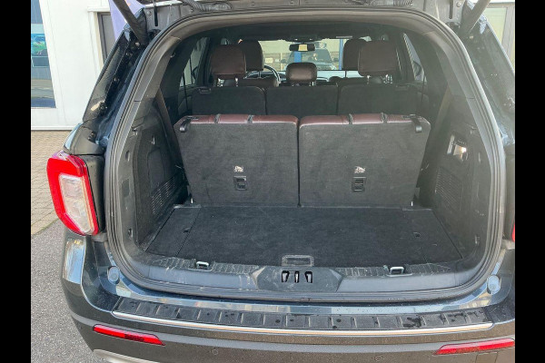 Ford Explorer 3.0 V6 EcoBoost PHEV Platinum 457pk | 7 persoons | Trekhaak | Panoramadak | BTW verrekenbaar | Adaptieve Cruise | Lederen bekleding | Stoelverwarming