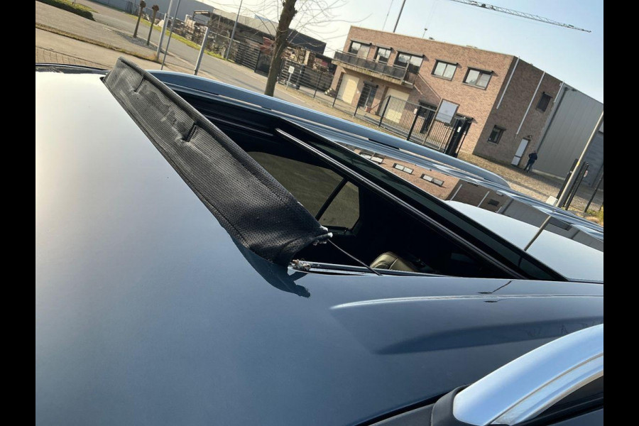 Ford Explorer 3.0 V6 EcoBoost PHEV Platinum 457pk | 7 persoons | Trekhaak | Panoramadak | BTW verrekenbaar | Adaptieve Cruise | Lederen bekleding | Stoelverwarming