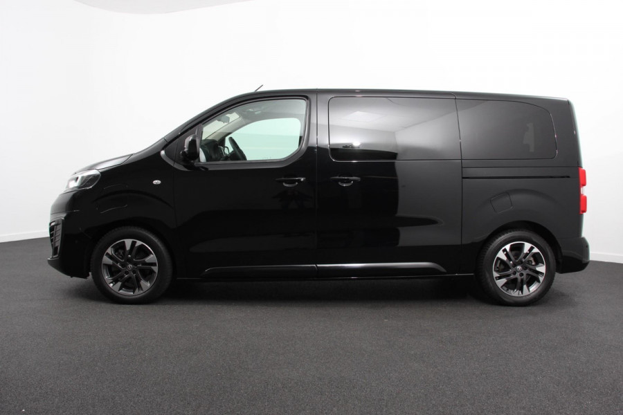 Opel Vivaro-e Combi Zafira L2H1 75 kWh 8 persoons ! Navigatie Airco Dab Camera 360 Cruise control Dab Lichtmetalen velgen Stoelverwarming