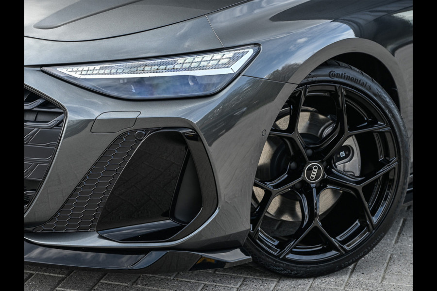 Audi A6 Avant 2.0 e-hybrid Quattro S-Line | Memory Seats | Achteras besturing | Stylingkit | 360 Camera | Adaptive cruise