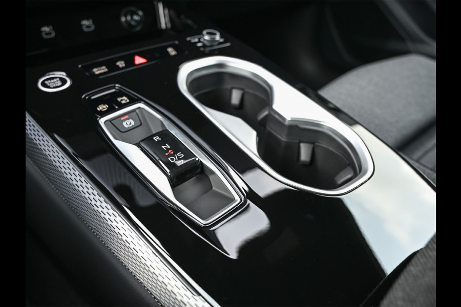 Audi A6 Avant 2.0 e-hybrid Quattro S-Line | Memory Seats | Achteras besturing | Stylingkit | 360 Camera | Adaptive cruise