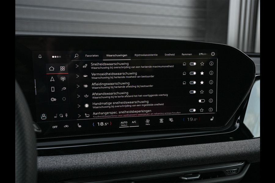 Audi A6 Avant 2.0 e-hybrid Quattro S-Line | Memory Seats | Achteras besturing | Stylingkit | 360 Camera | Adaptive cruise