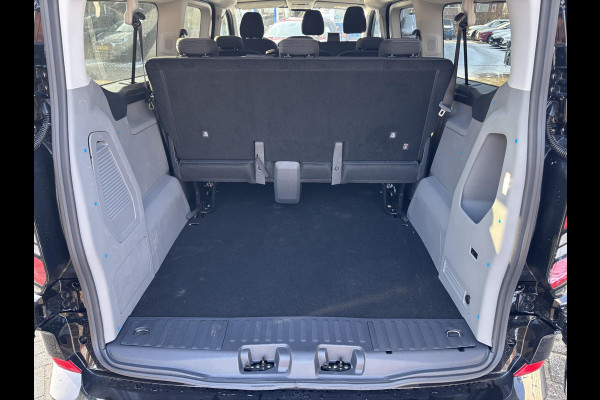 Ford Transit Custom 340 2.5 PHEV L2H1 Limited | 233pk | Kombi | Incl. BTW/BPM | 162 | Dubbele zijschuifdeur | Privacy Glass | Inklapbare trekhaak | 17 inch lichtmetalen velgen | Driver Assistance Pack Premium | Verwarmbaar stuurwiel