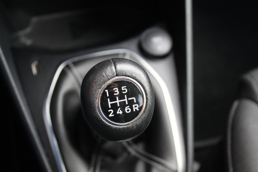 Ford Fiesta 1.0 EcoBoost Titanium | Cruise Control | Climate Control | 73.000 km !