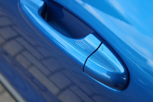 Ford Puma 1.0 EcoBoost Hybrid Titanium | Adaptive cruise control | Trekhaak | Winterpack | 360 Camera | BLIS