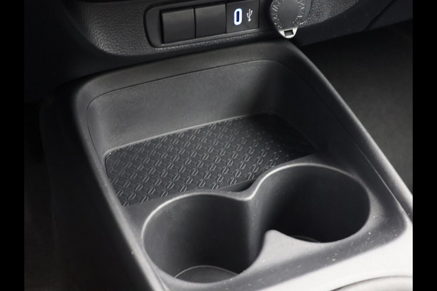 Toyota Aygo X VVT-i MT PLAY BLACK & WHITE 1e EIG GARANTIE 6-2034 CARPLAY NAVI.ADAPTIVE CRUISE.CAMERA