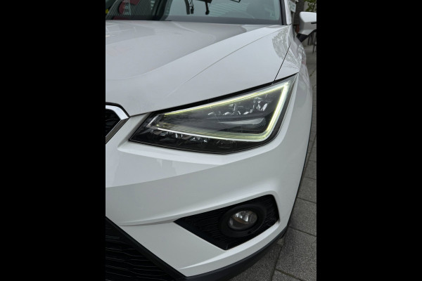 Seat Arona 1.0 TSI FR -URBAN - Apple Carplay / Navigatie I Airco I Sport pakket I PDC I Achteruitrij Camera I Dealer onderhouden