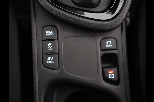 Toyota Yaris Cross 1.5 HYBRIDE DYNAMIC LUXERY BITONE GARANTIE 4-2034 * BLIND SPOT . NAVI.CAMERA. PDC V+A.