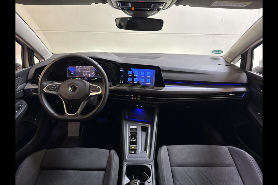 Volkswagen Golf 1.4 eHybrid 204PK DSG STYLE CAMERA/NAVI/STUURVERW.