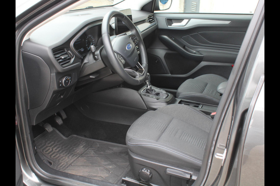 Ford Focus 1.0 EcoBoost Active Business | STOEL VERWARMING | ALL SEASON BANDEN |